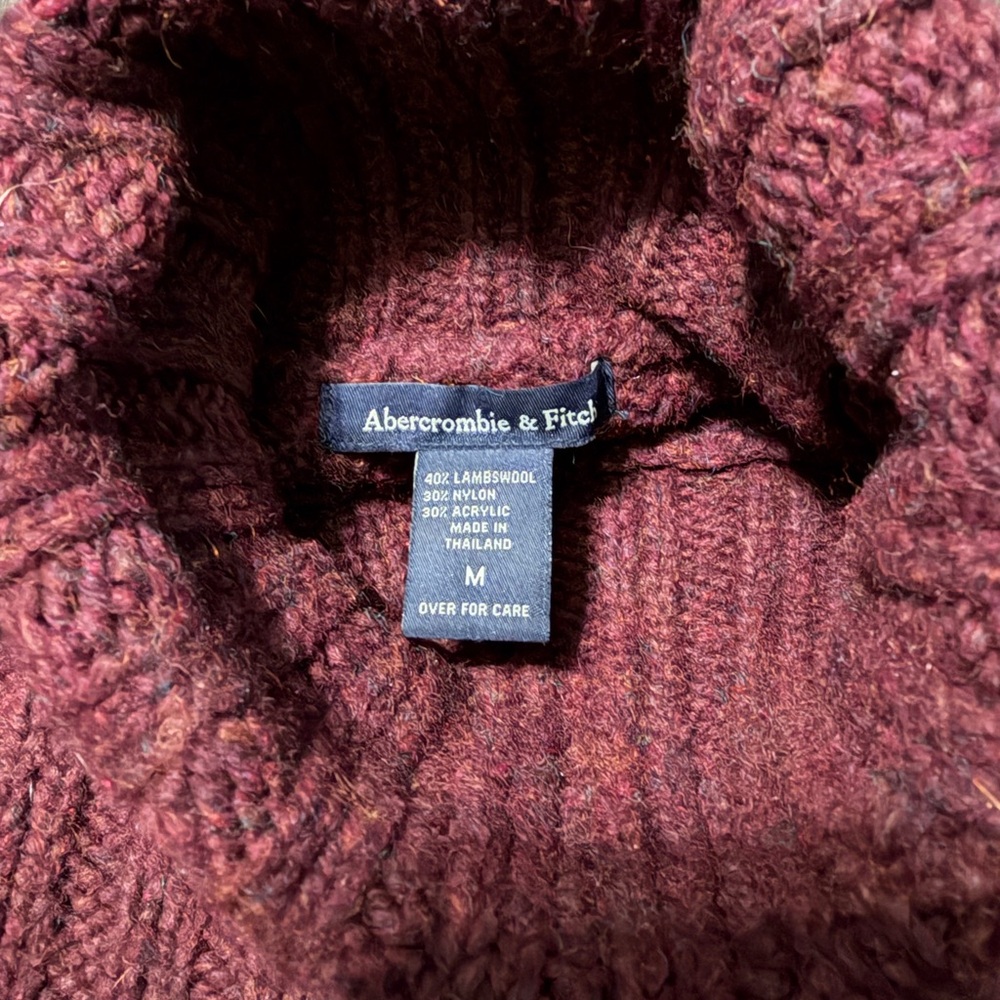 Abercrombie & Fitch Maroon Sweater Med but fits like a small